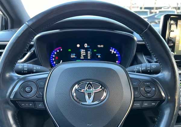 Toyota Corolla cena 99999 przebieg: 83652, rok produkcji 2019 z Witnica małe 562